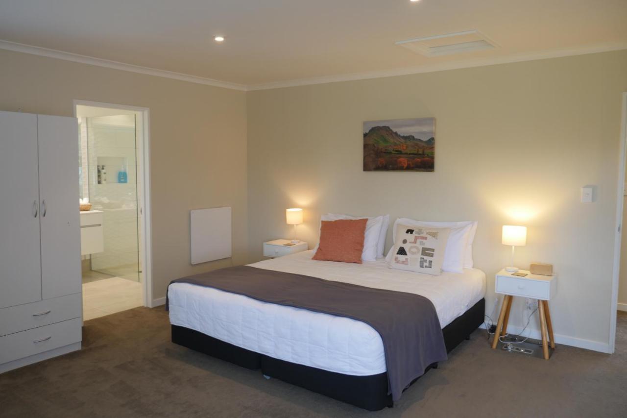 Lodge On St Georges Havelock North Bagian luar foto